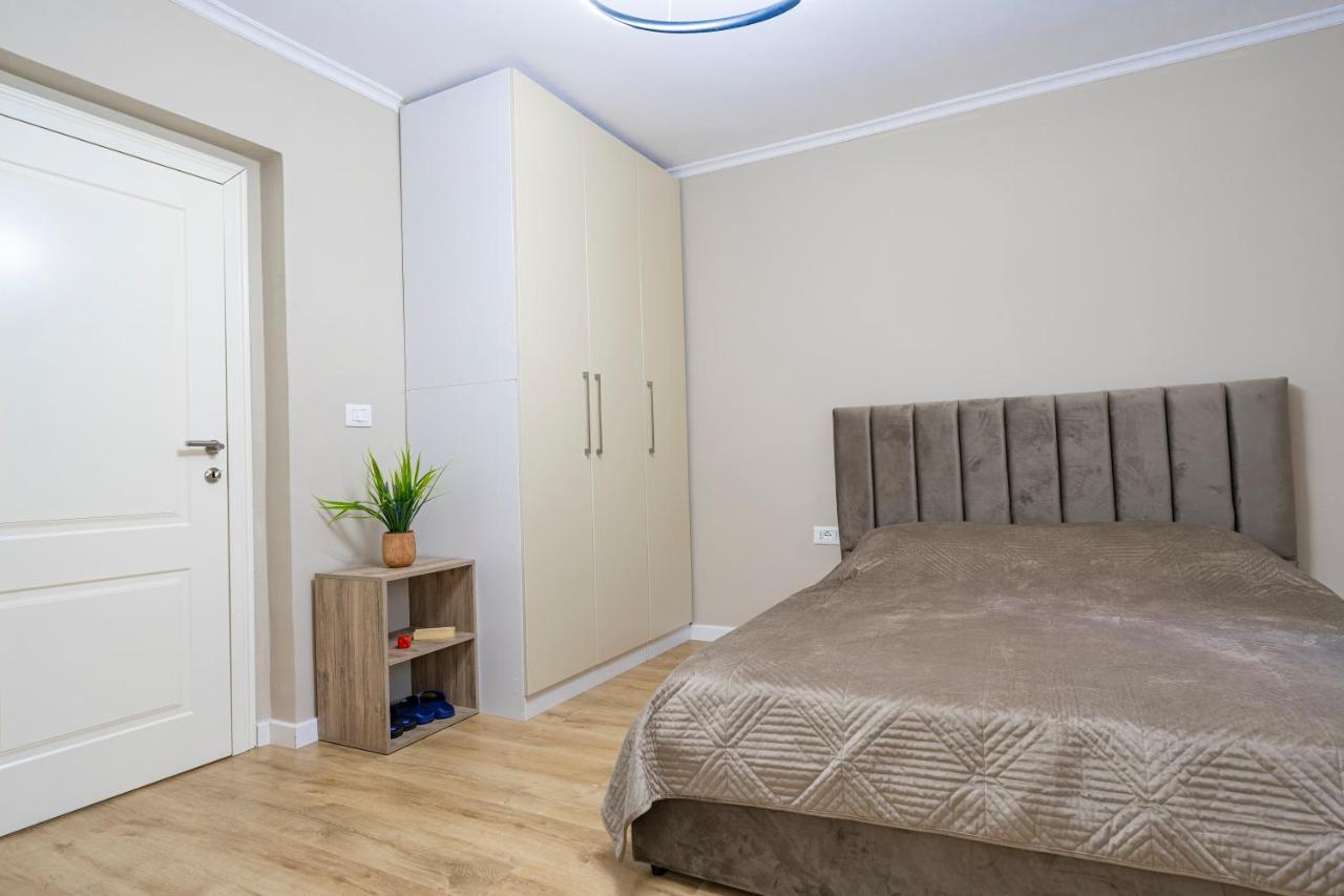 New Bazaar Cane Apartment 2 Tiranë Eksteriør bilde